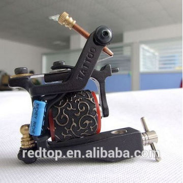 Fuente hermosa de la máquina del tatuaje